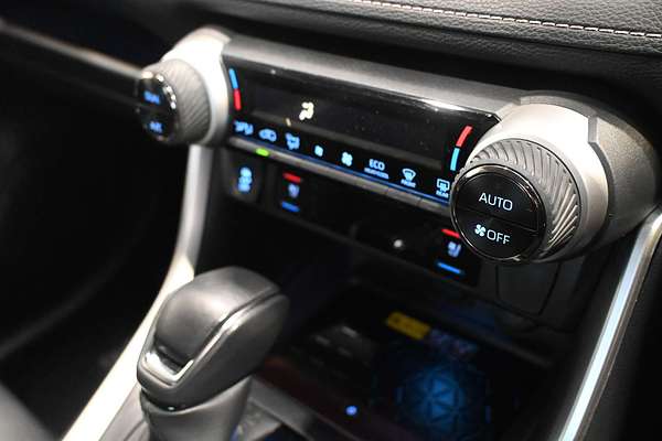 2022 Toyota RAV4 Cruiser AXAH52R