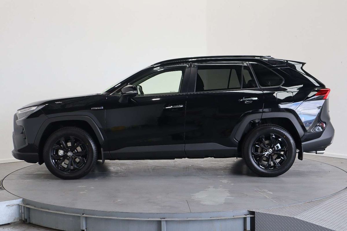 2022 Toyota RAV4 Cruiser AXAH52R