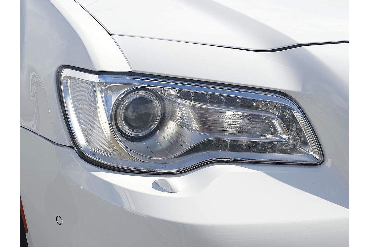 2021 Chrysler 300 SRT Core LX