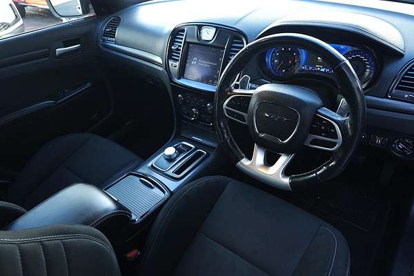 2021 Chrysler 300 SRT Core LX
