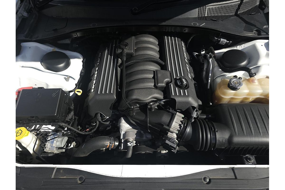 2021 Chrysler 300 SRT Core LX