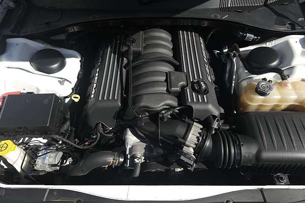 2021 Chrysler 300 SRT Core LX