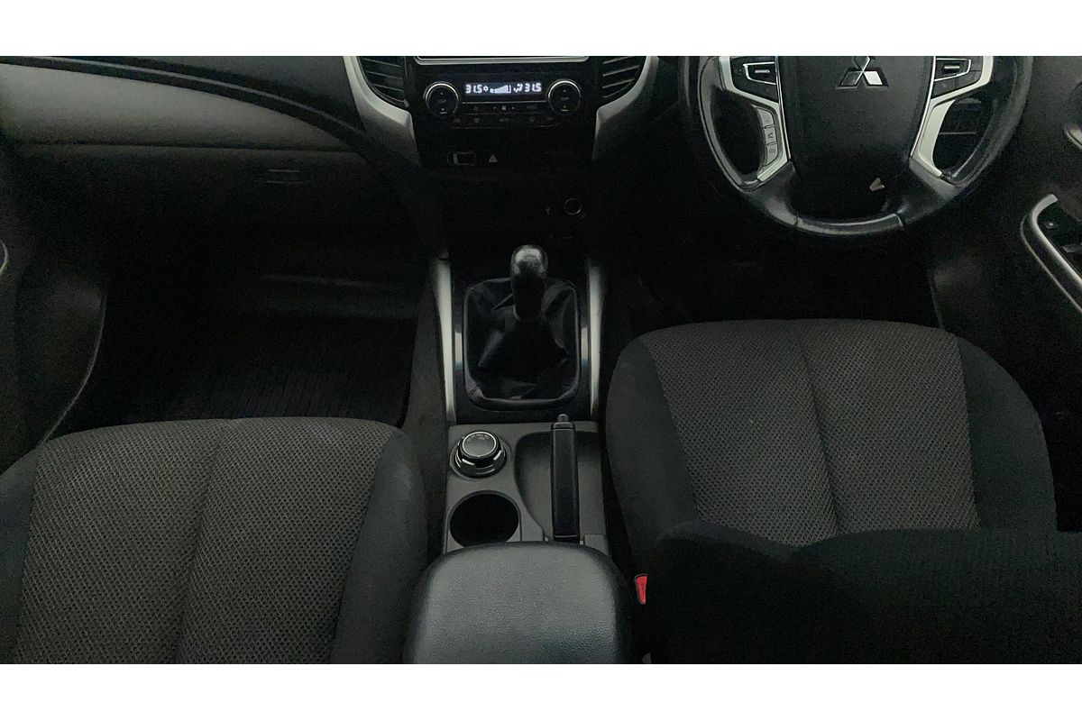 2017 Mitsubishi Triton GLS MQ 4X4