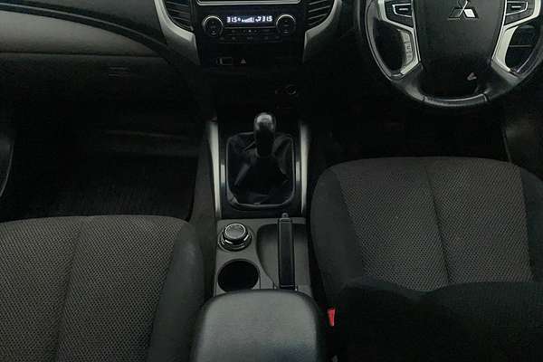 2017 Mitsubishi Triton GLS MQ 4X4
