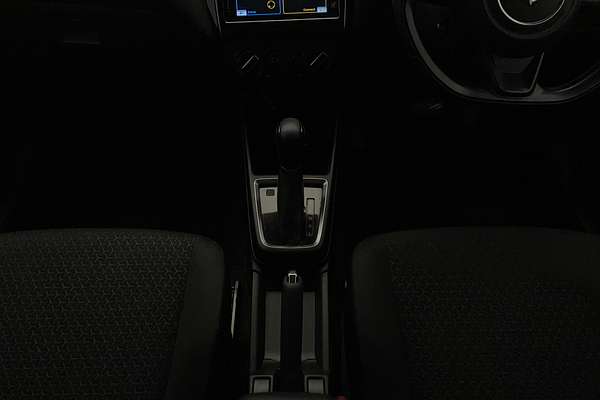 2018 Suzuki Swift GL Navigator AZ