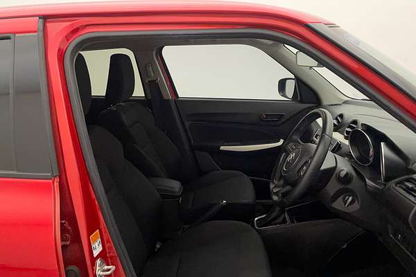 2018 Suzuki Swift GL Navigator AZ