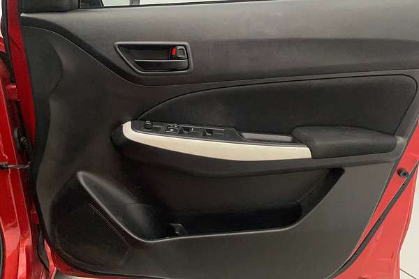 2018 Suzuki Swift GL Navigator AZ
