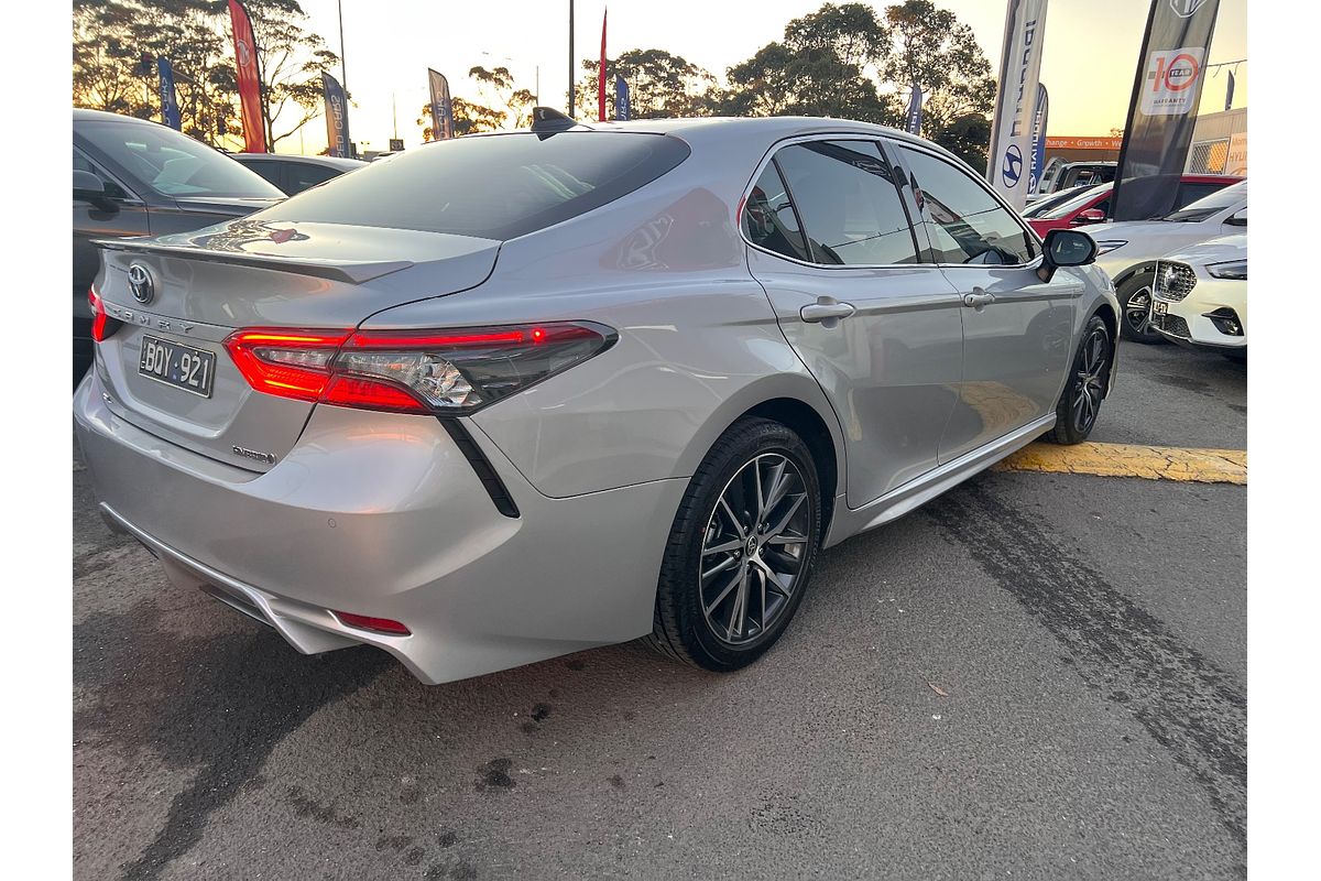 2021 Toyota Camry SL AXVH70R