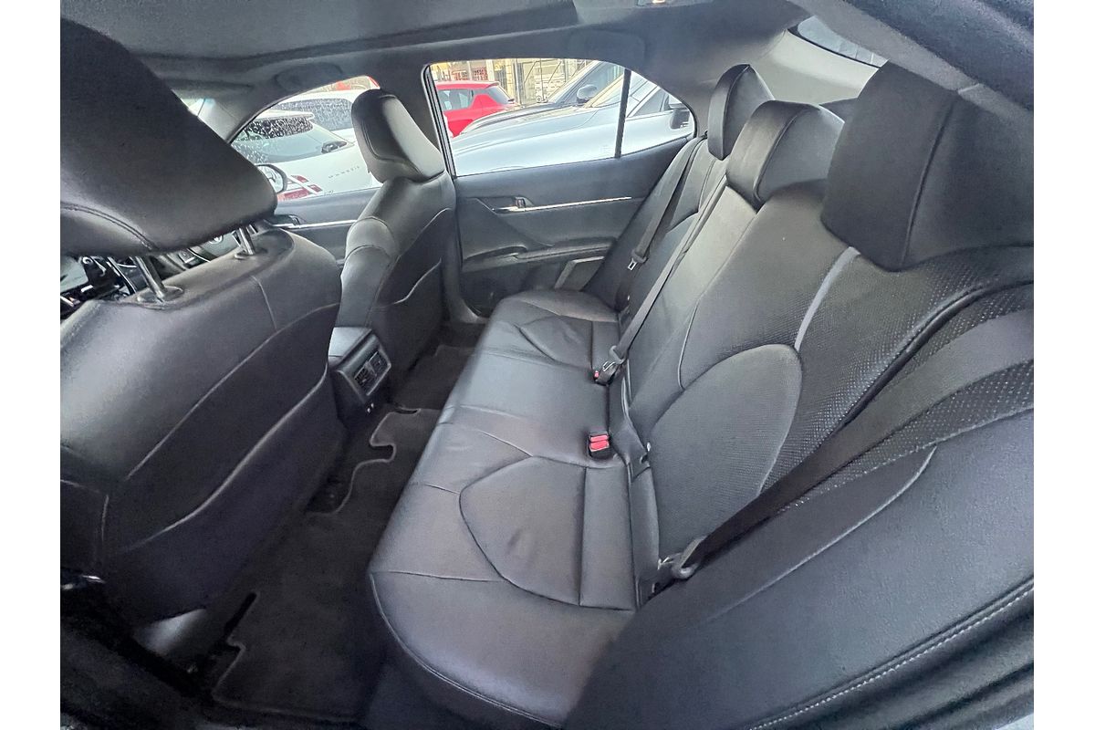 2021 Toyota Camry SL AXVH70R