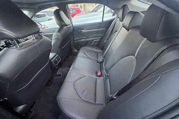 2021 Toyota Camry SL AXVH70R