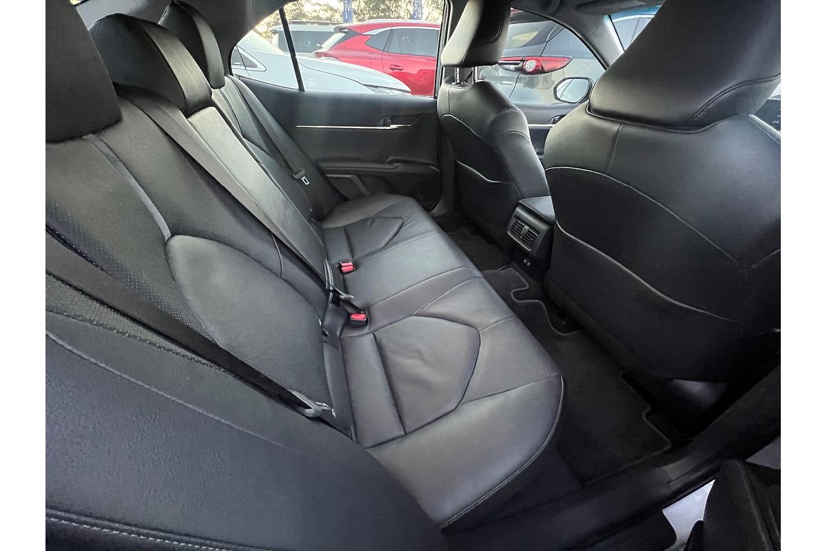 2021 Toyota Camry SL AXVH70R
