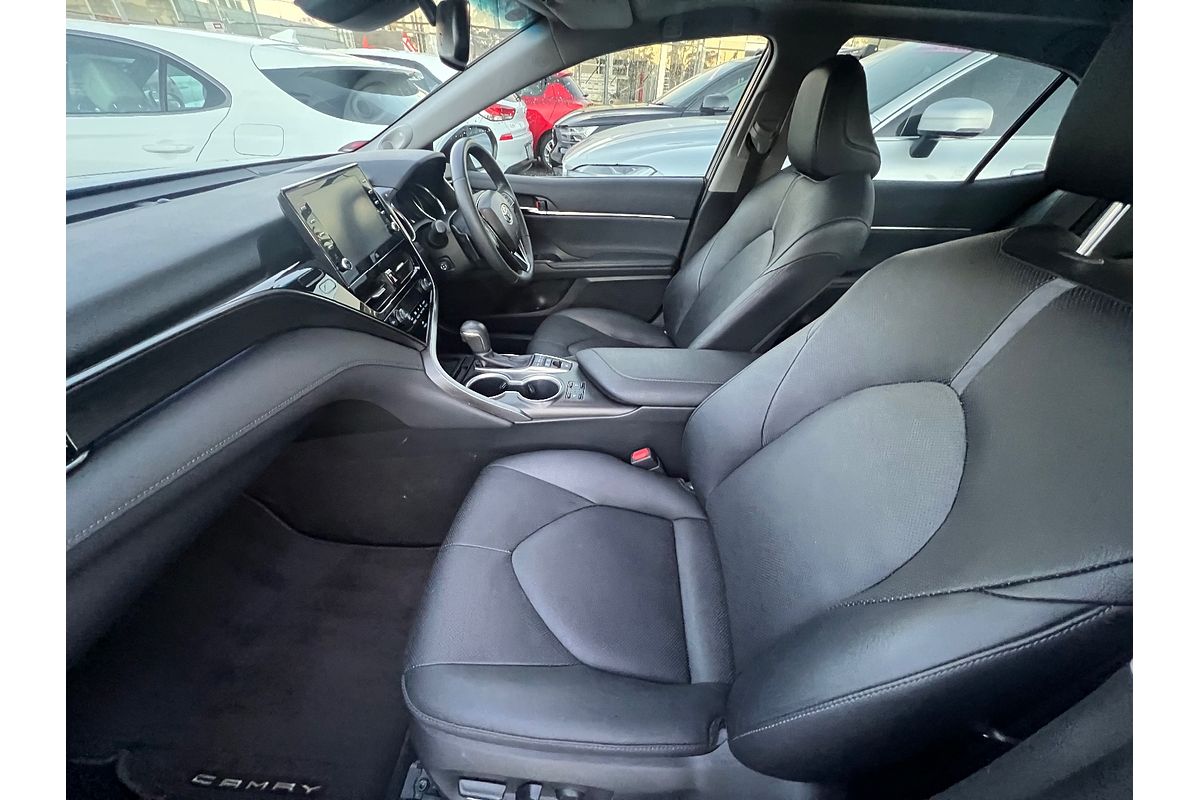 2021 Toyota Camry SL AXVH70R