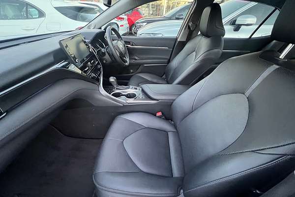 2021 Toyota Camry SL AXVH70R