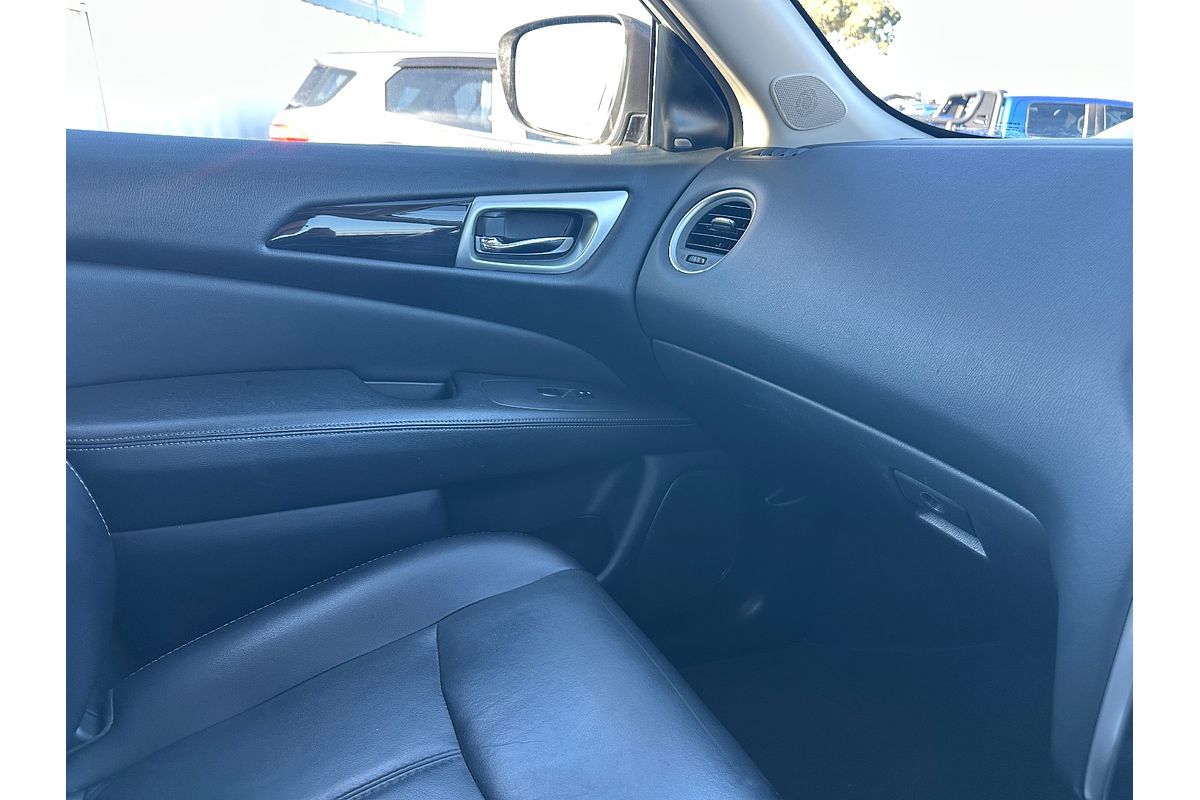 2018 Nissan Pathfinder ST-L R52 Series II