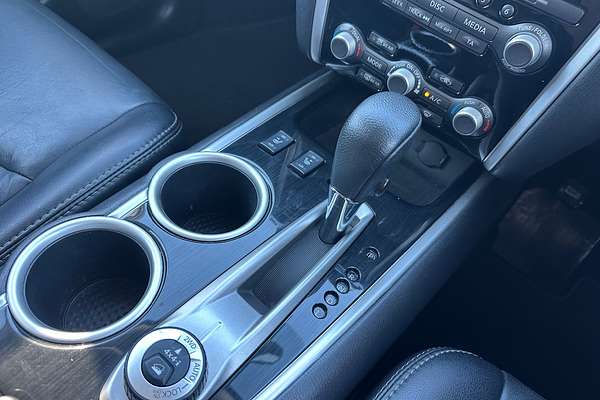2018 Nissan Pathfinder ST-L R52 Series II