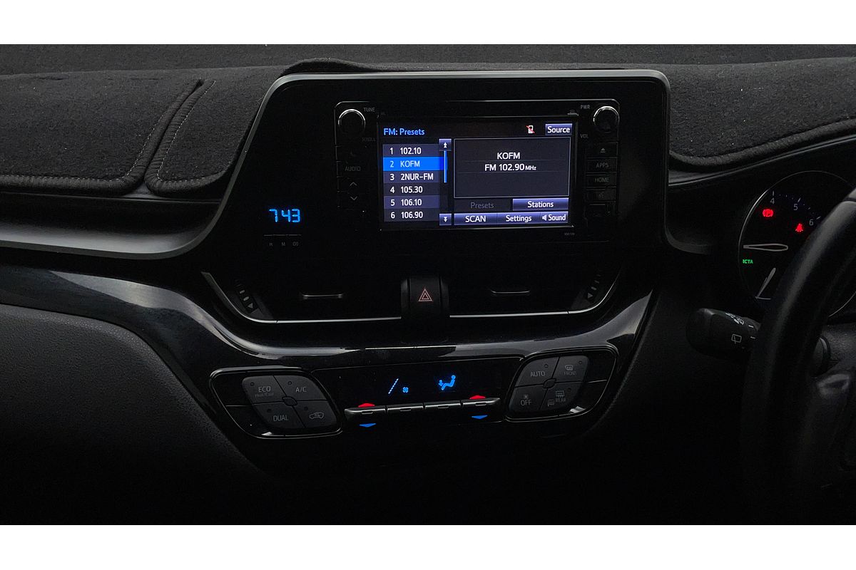 2017 Toyota C-HR NGX10R