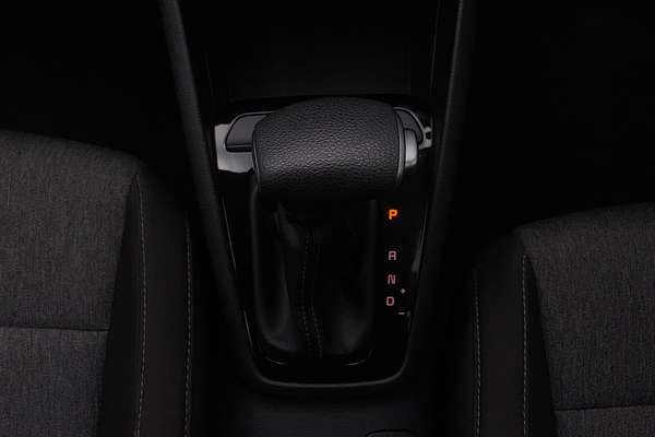 2023 Kia Stonic S YB