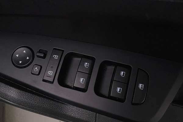 2023 Kia Sportage S NQ5