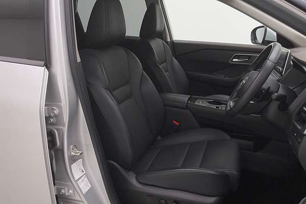 2023 Nissan X-TRAIL ST-L T33