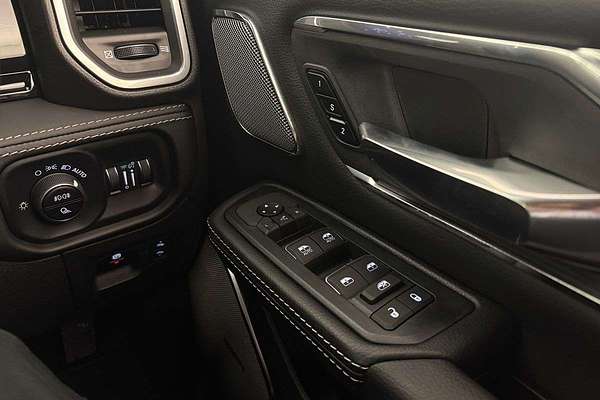 2025 RAM 1500 Laramie Sport Hurricane SO RamBox DT 4X4 SWB