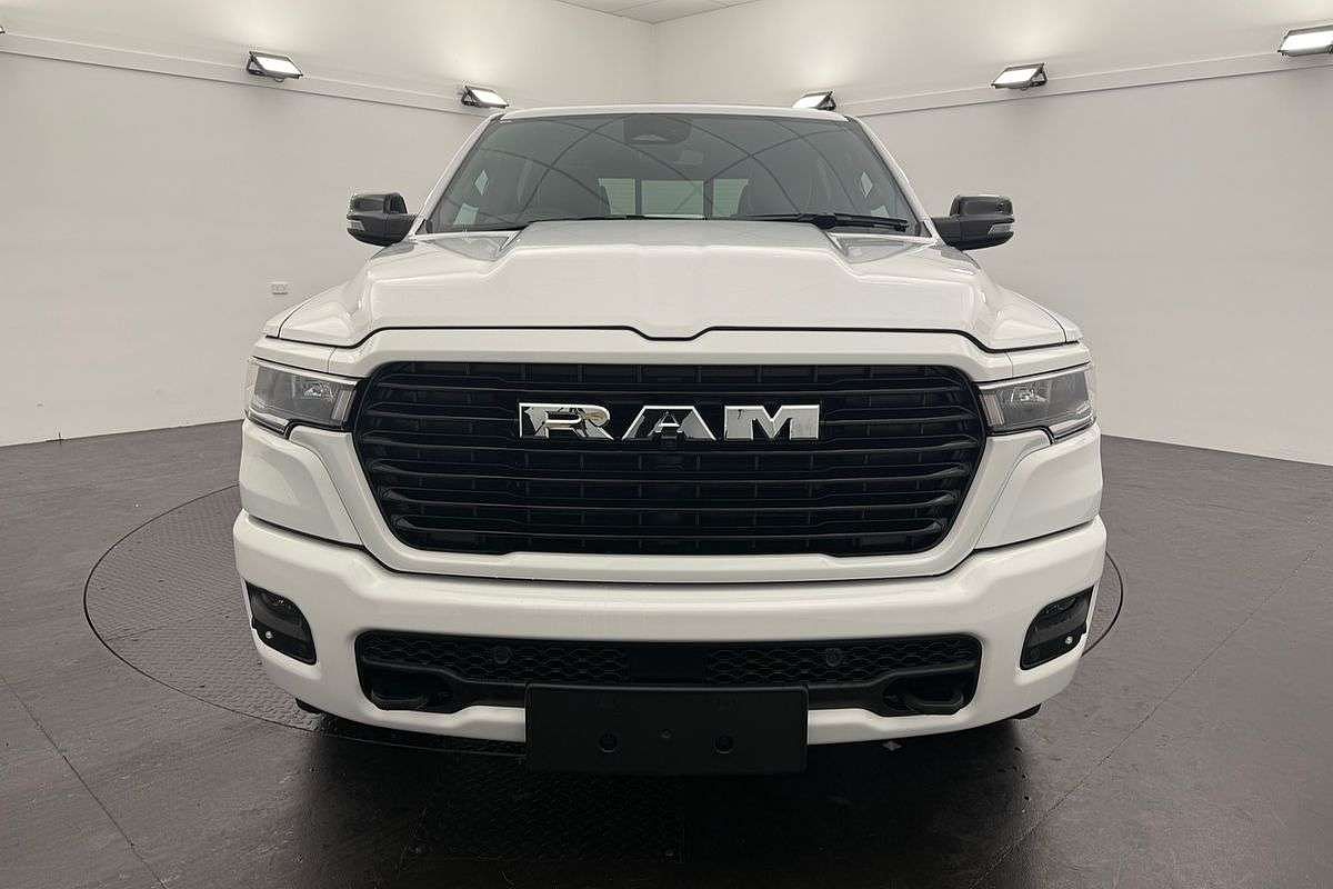 2025 RAM 1500 Laramie Sport Hurricane SO RamBox DT 4X4 SWB