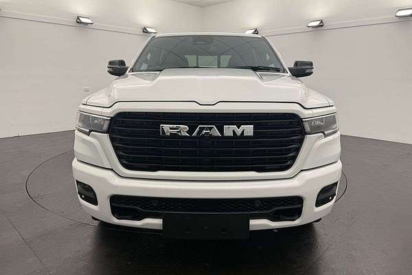 2025 RAM 1500 Laramie Sport Hurricane SO RamBox DT 4X4 SWB