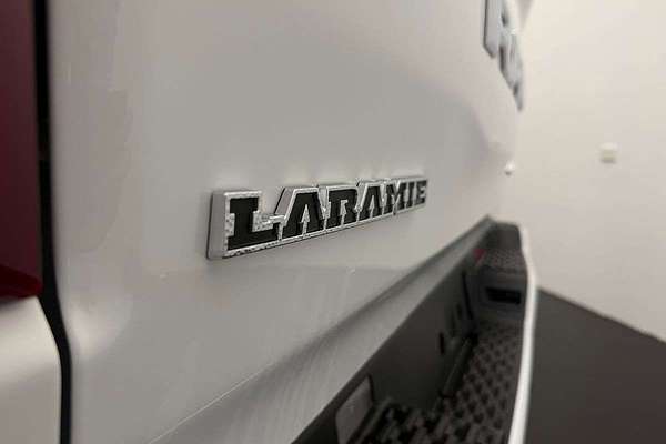 2025 RAM 1500 Laramie Sport Hurricane SO RamBox DT 4X4 SWB