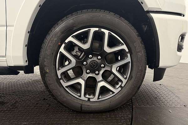 2025 RAM 1500 Laramie Sport Hurricane SO RamBox DT 4X4 SWB