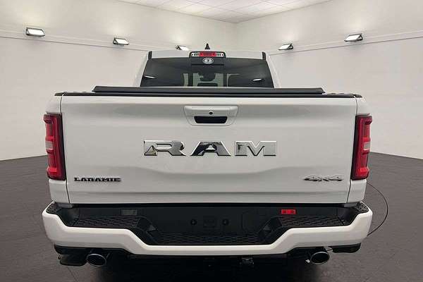 2025 RAM 1500 Laramie Sport Hurricane SO RamBox DT 4X4 SWB