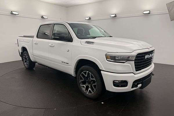 2025 RAM 1500 Laramie Sport Hurricane SO RamBox DT 4X4 SWB