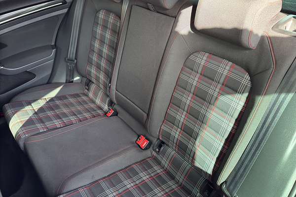 2014 Volkswagen Golf GTI162KW 2.0P6A/HA5S