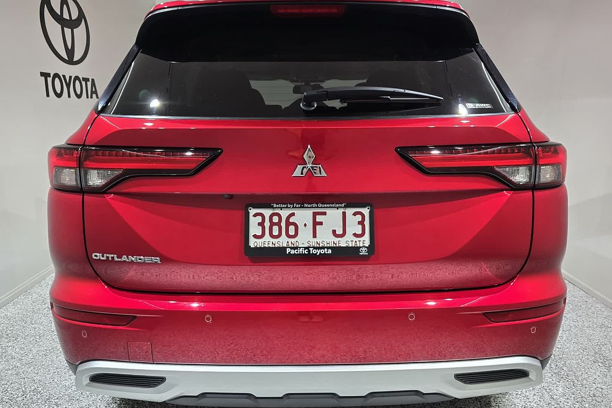 2022 Mitsubishi OUTLANDER OUTLANDER LS 7 SEAT (AWD) ZM4L46