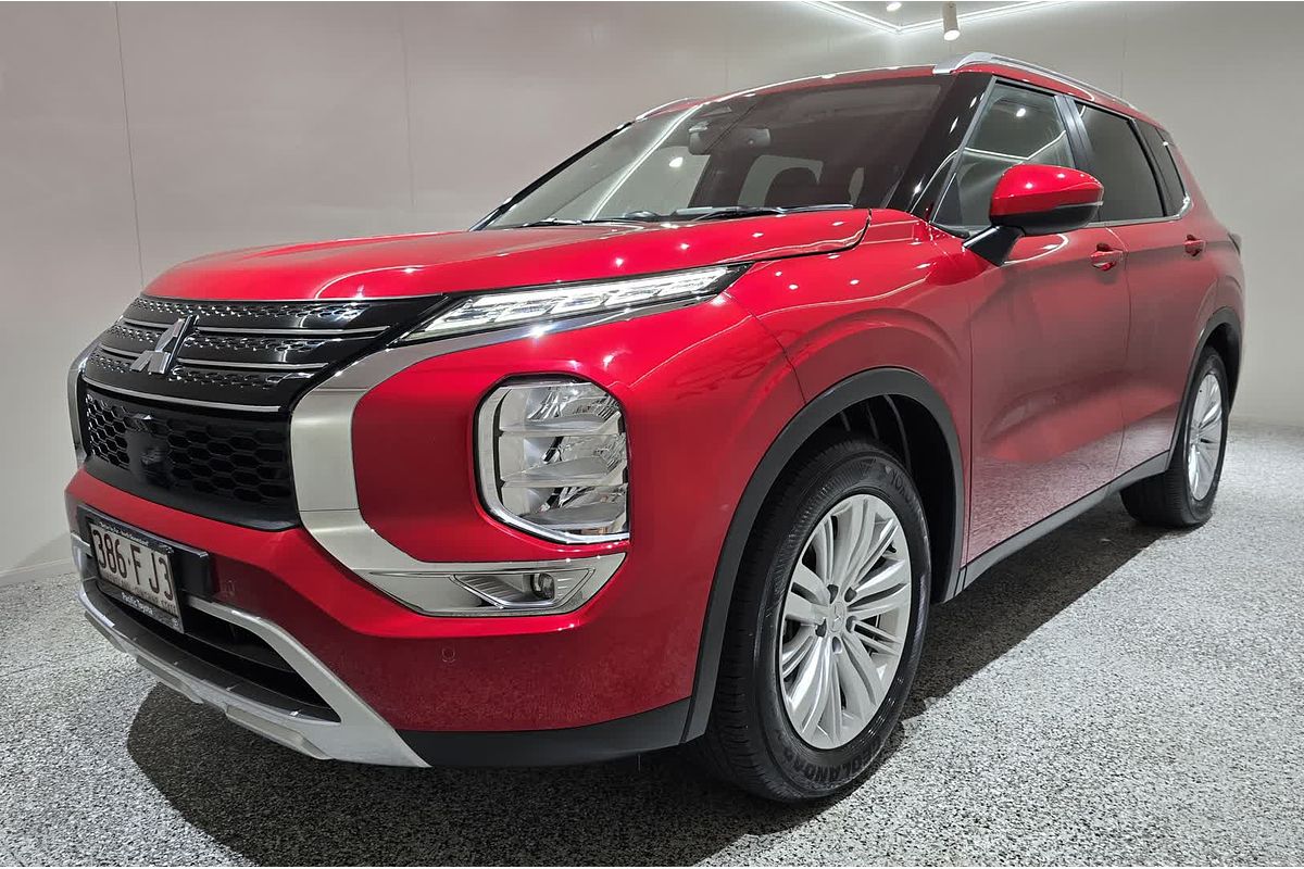 2022 Mitsubishi OUTLANDER OUTLANDER LS 7 SEAT (AWD) ZM4L46