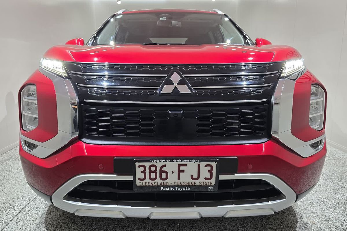 2022 Mitsubishi OUTLANDER OUTLANDER LS 7 SEAT (AWD) ZM4L46