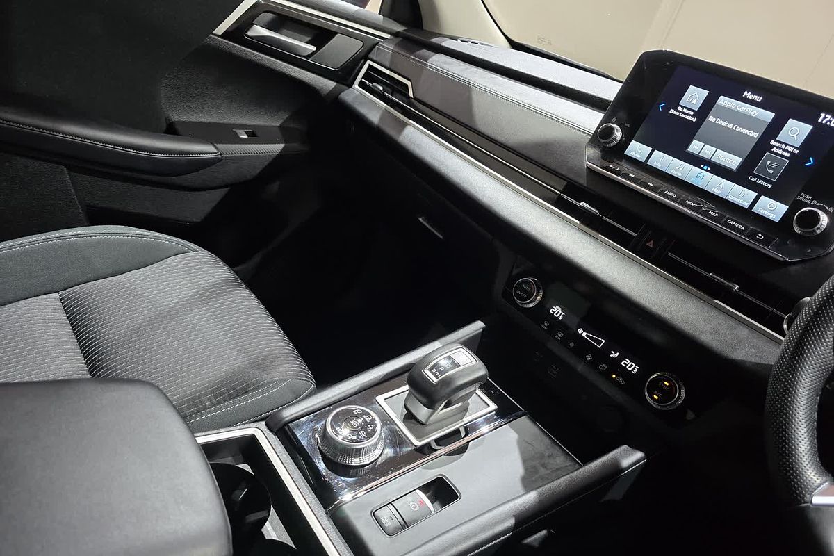 2022 Mitsubishi OUTLANDER OUTLANDER LS 7 SEAT (AWD) ZM4L46