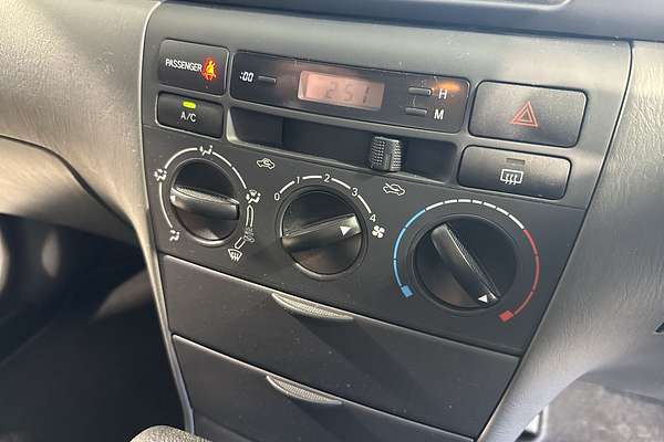 2006 Toyota Corolla Ascent ZZE122R