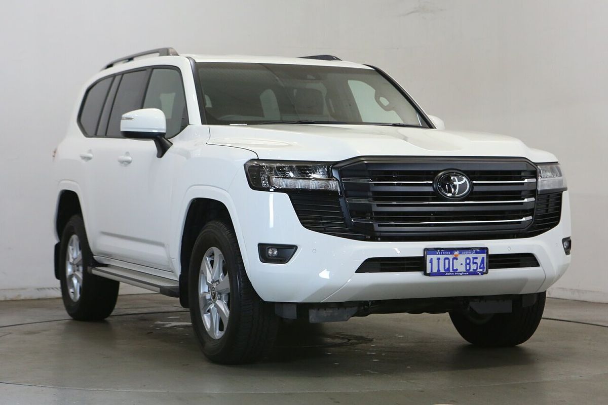 2024 Toyota Landcruiser GXL FJA300R