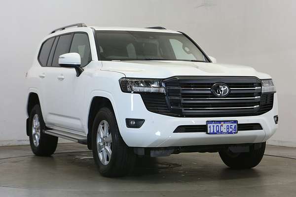 2024 Toyota Landcruiser GXL FJA300R