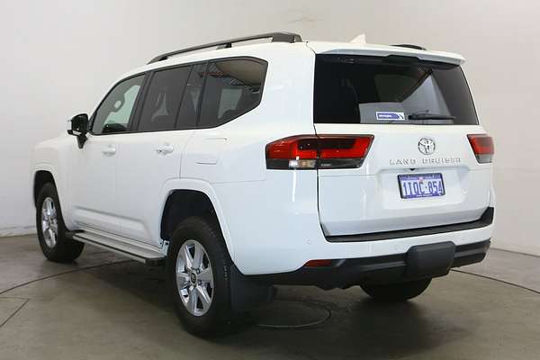 2024 Toyota Landcruiser GXL FJA300R