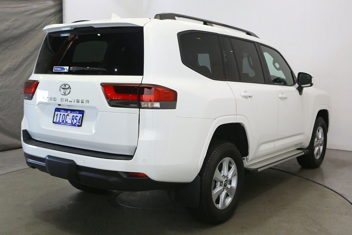 2024 Toyota Landcruiser GXL FJA300R