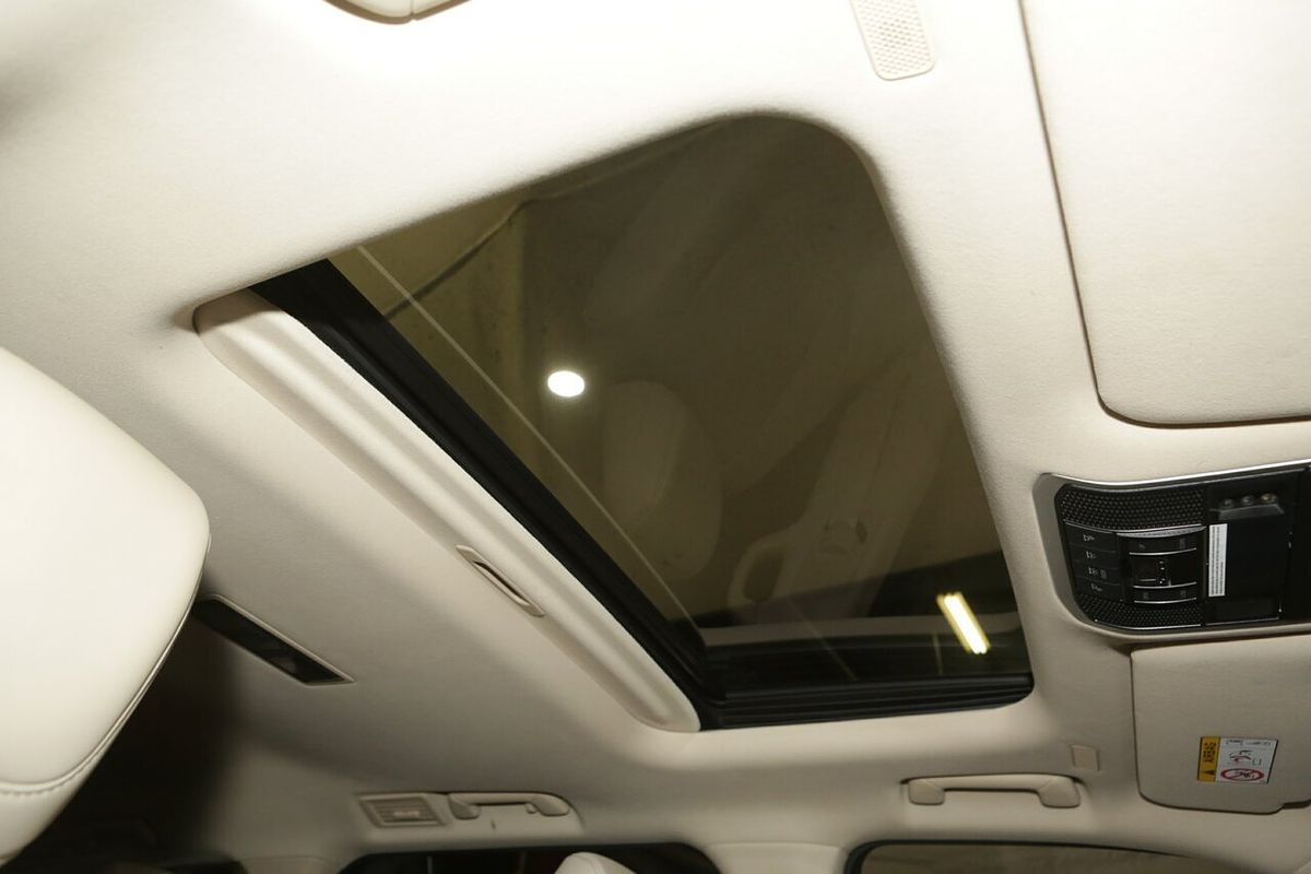 2022 Toyota Landcruiser VX FJA300R