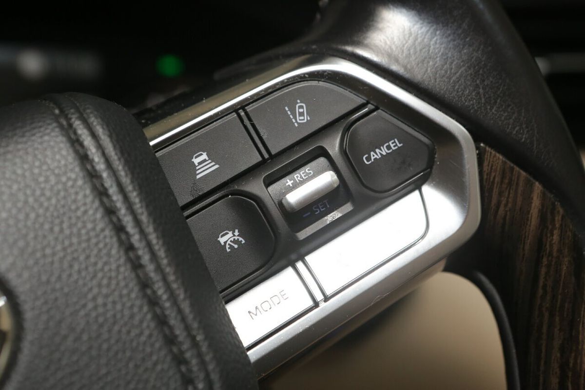 2022 Toyota Landcruiser VX FJA300R