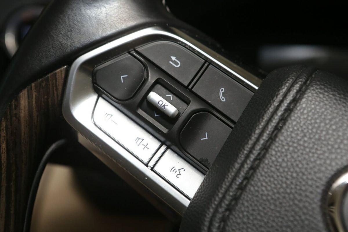 2022 Toyota Landcruiser VX FJA300R