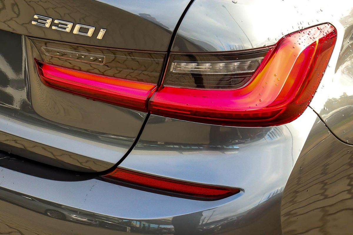 2020 BMW 3 Series 330i M Sport G20