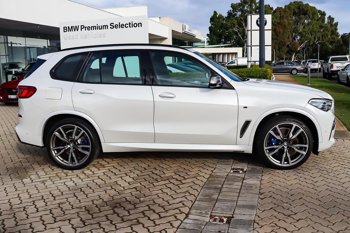 2020 BMW X5 M50i Pure G05