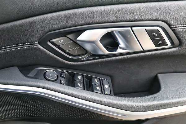 2020 BMW 3 Series 330i M Sport G20