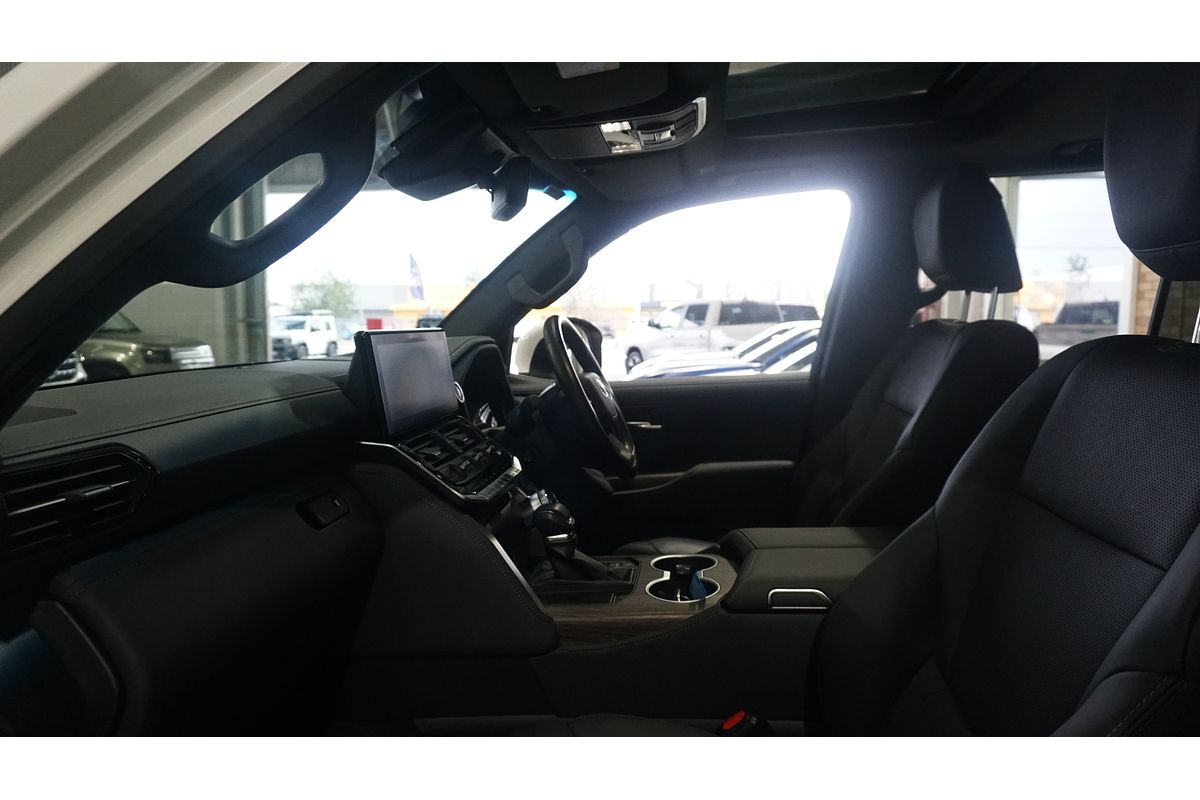 2022 Toyota Landcruiser VX FJA300R