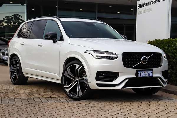 2023 Volvo XC90 Recharge Ultimate T8 Plug-In Hybrid