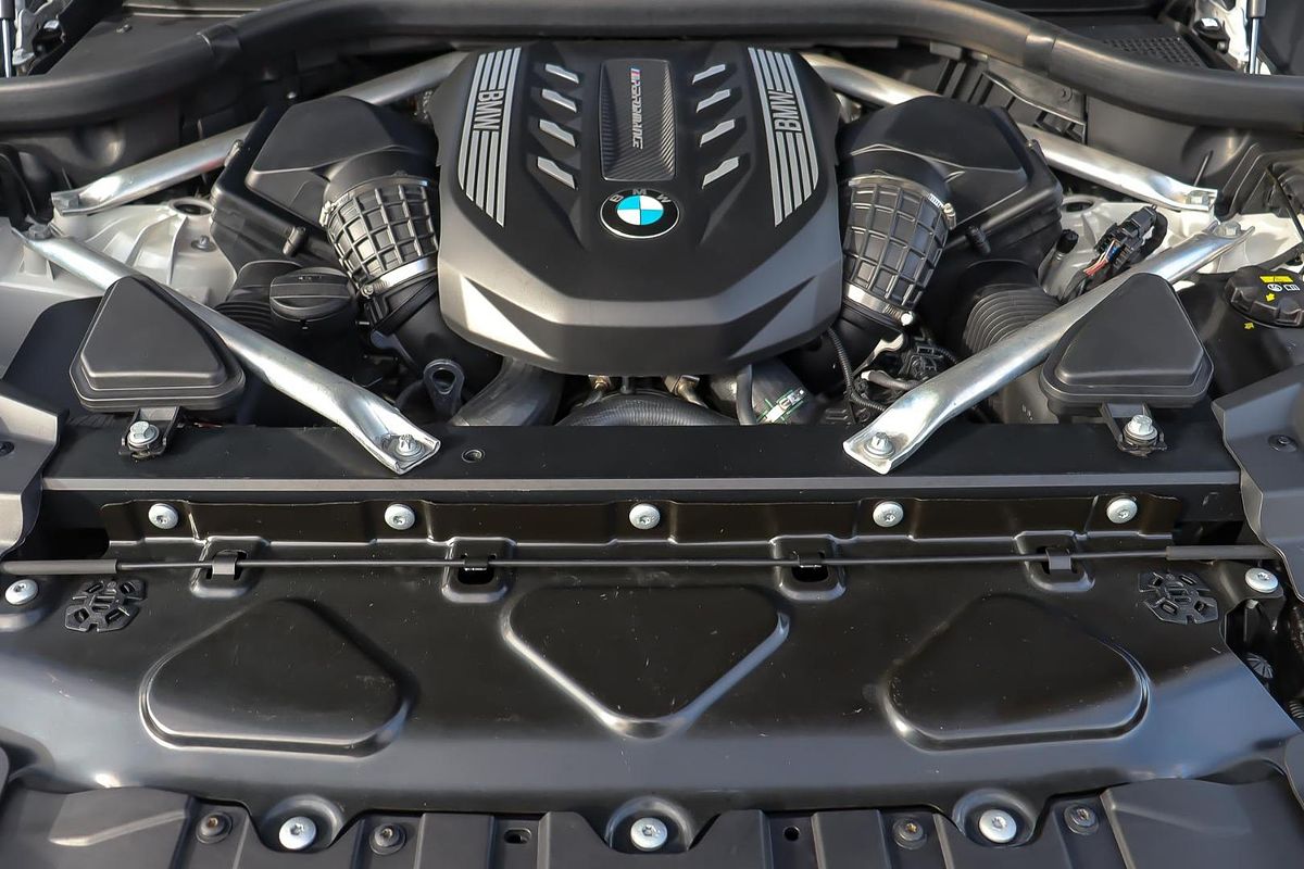2020 BMW X5 M50i Pure G05