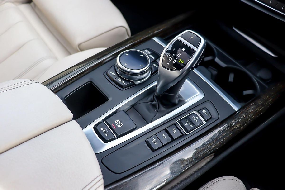 2014 BMW X5 xDrive30d F15